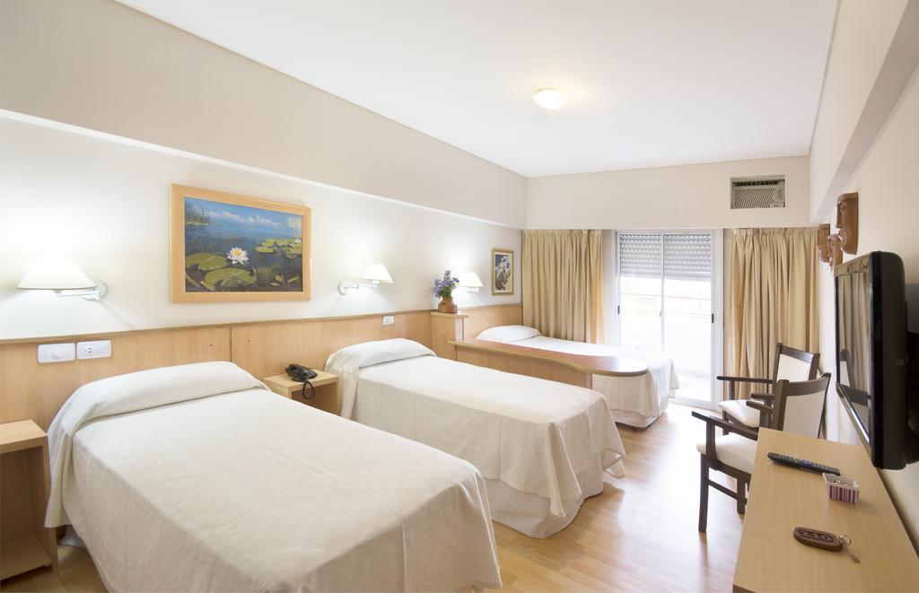 Los Tilos Hotel Y Spa By Cph Villa Carlos Paz Ngoại thất bức ảnh
