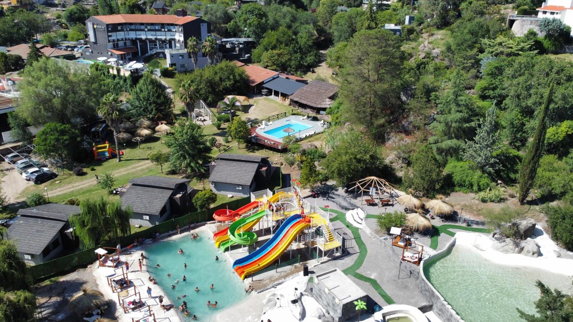 Los Tilos Hotel Y Spa By Cph Villa Carlos Paz Ngoại thất bức ảnh