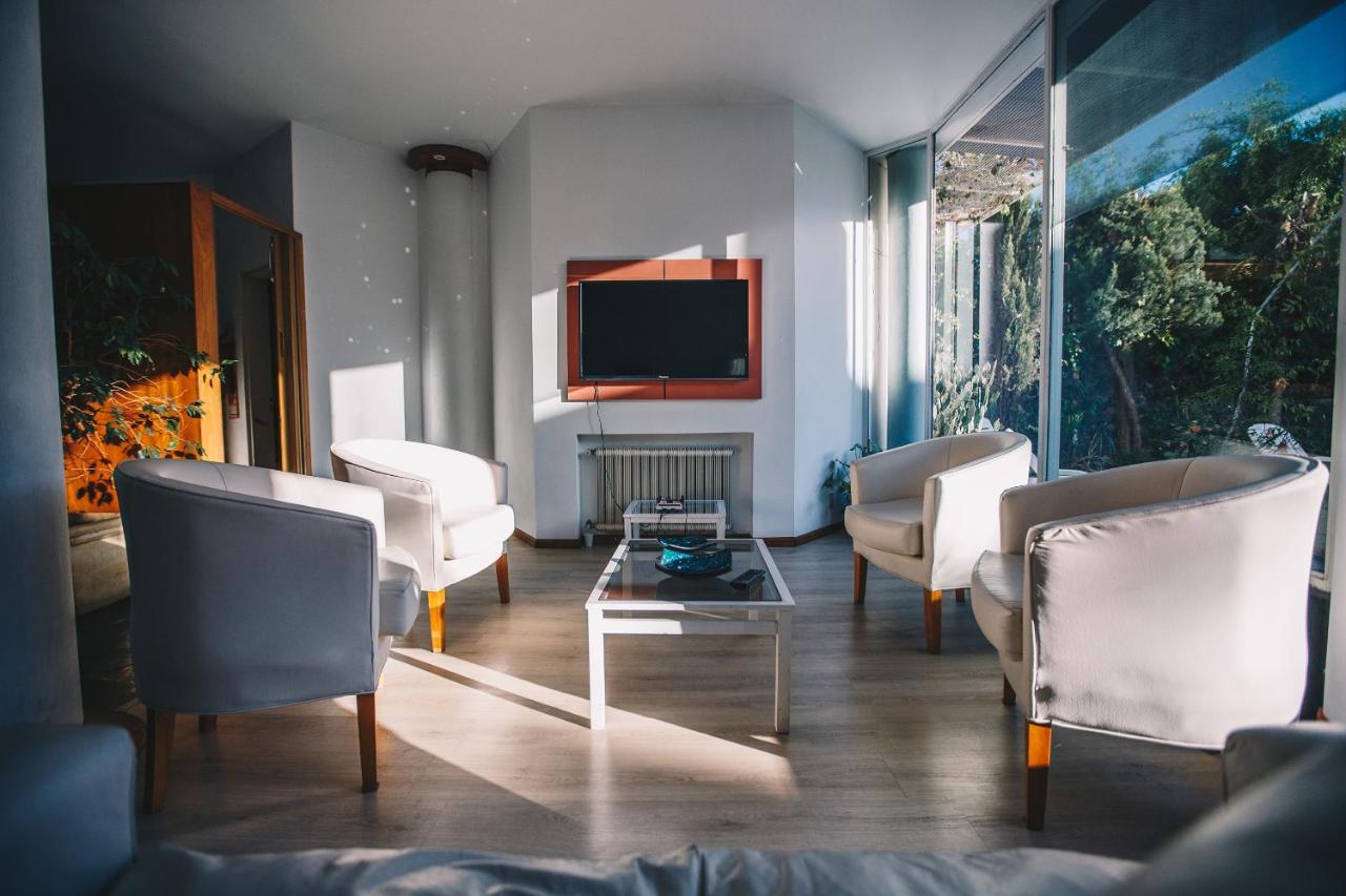 Los Tilos Hotel Y Spa By Cph Villa Carlos Paz Ngoại thất bức ảnh