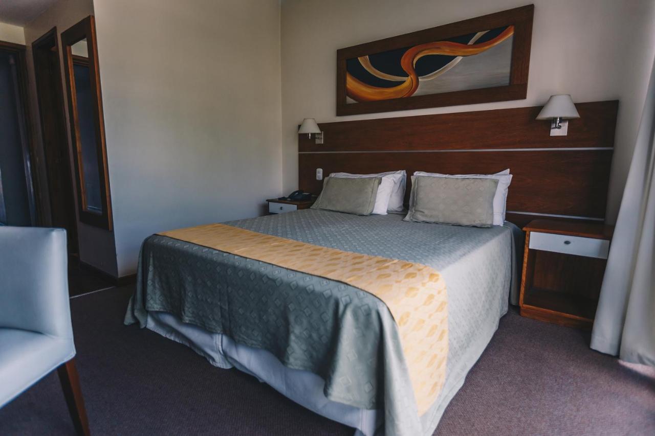 Los Tilos Hotel Y Spa By Cph Villa Carlos Paz Ngoại thất bức ảnh
